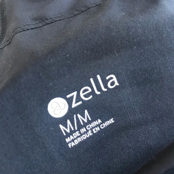 ZELLA Black Triangle Racerback Tank - Picture 5 of 5